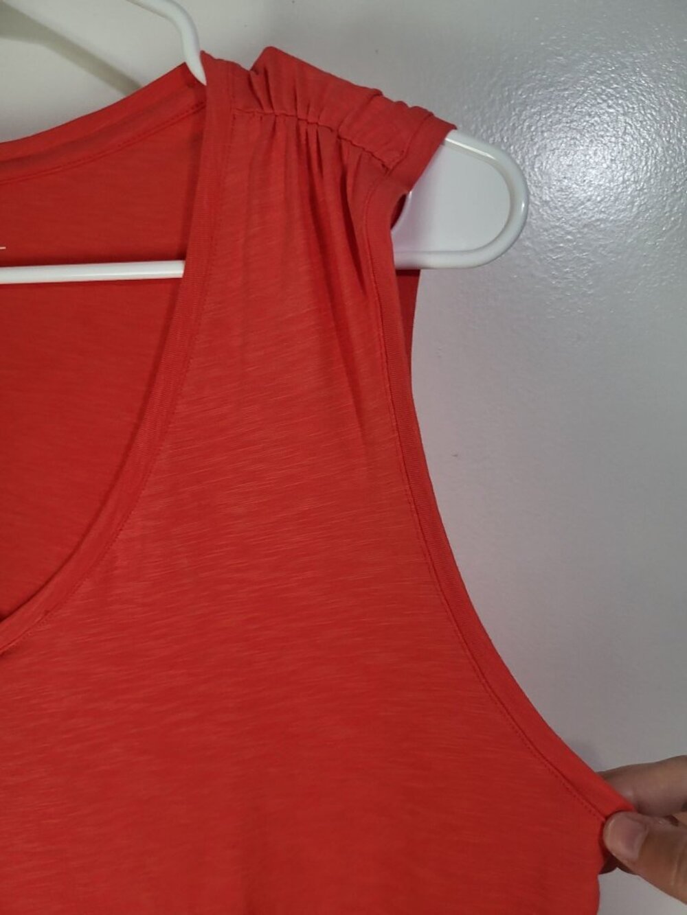Rachel Roy V Neck Tank Top Coral Orange Casual Summer SZ XL Gathered Shoulder - Picture 4 of 7